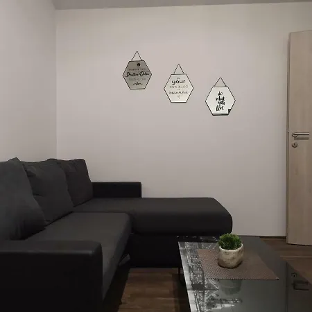 Stinjan: Modern Relaxing