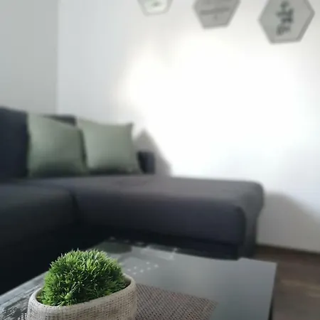 Stinjan: Modern Relaxing Lägenhet
