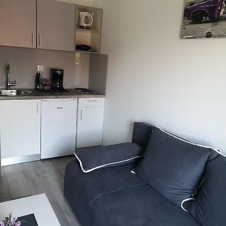 Stinjan: Modern Relaxing Lägenhet *